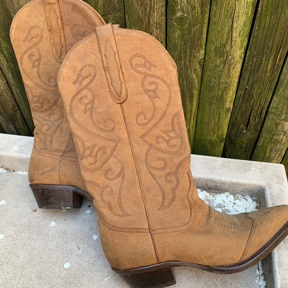 Women's Cowboy boots Caramel Color size 8M - Picture 2 of 4
